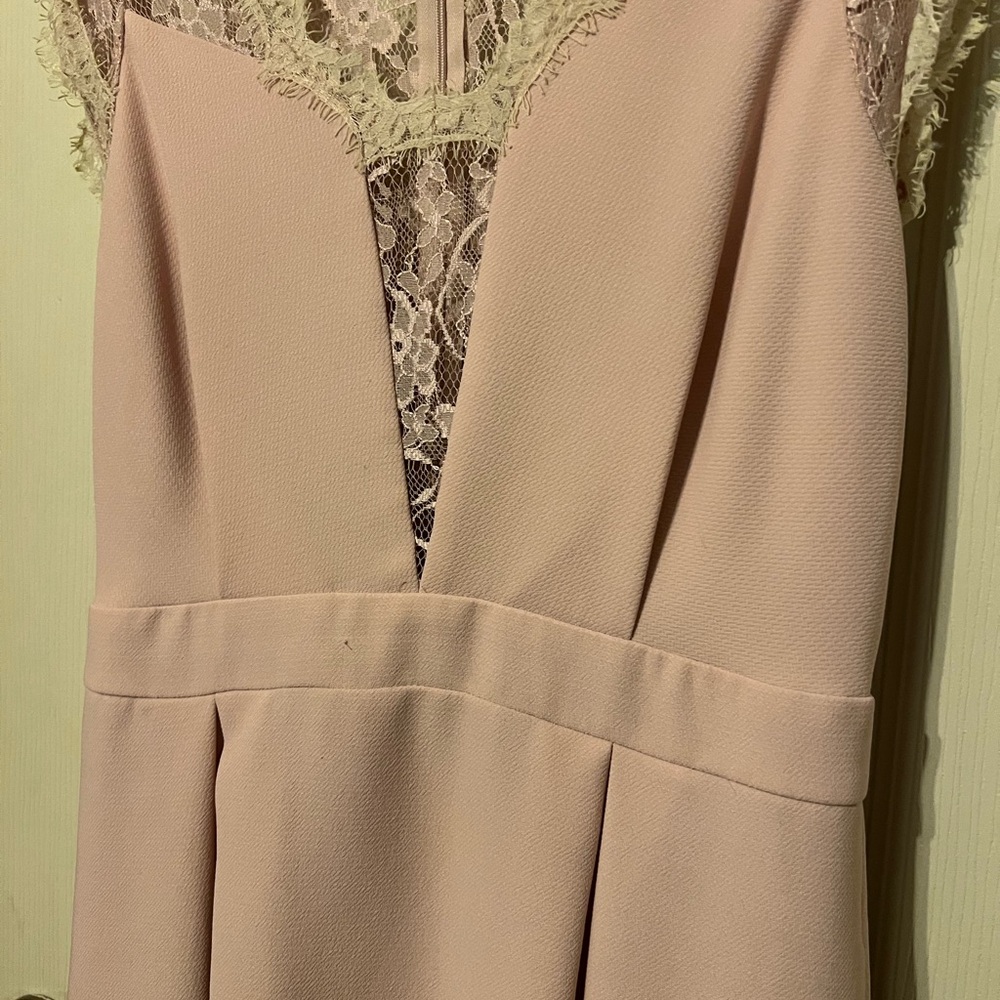 BCBGeneration Blush Lace V-Neck Dress – Size 10 - Picture 3 of 7